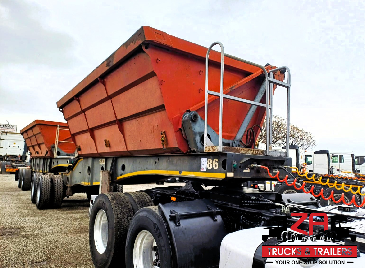 2013 AFRIT 25 CUBE SIDE TIPPER #53165